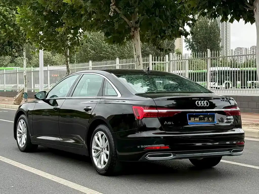 Audi A6L — фото 21