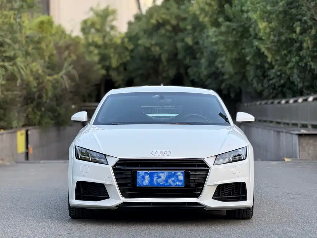 Audi TT — фото 2