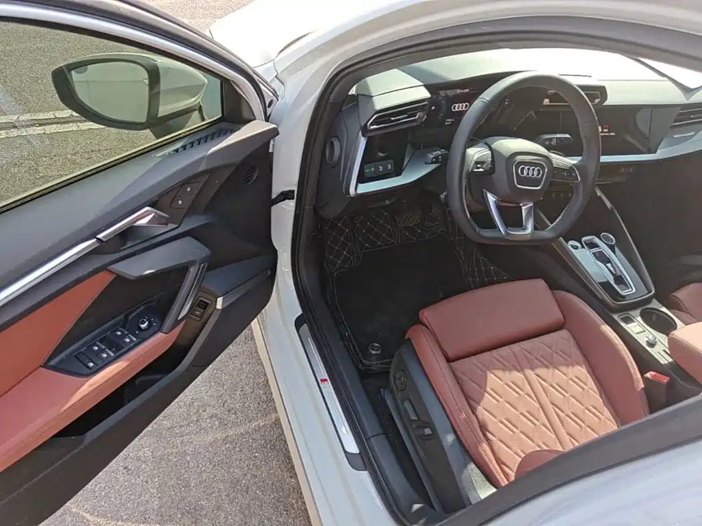 Audi A3 — фото 16