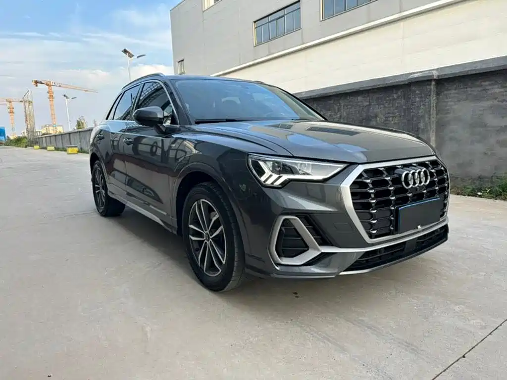 Audi Q3 — фото 3