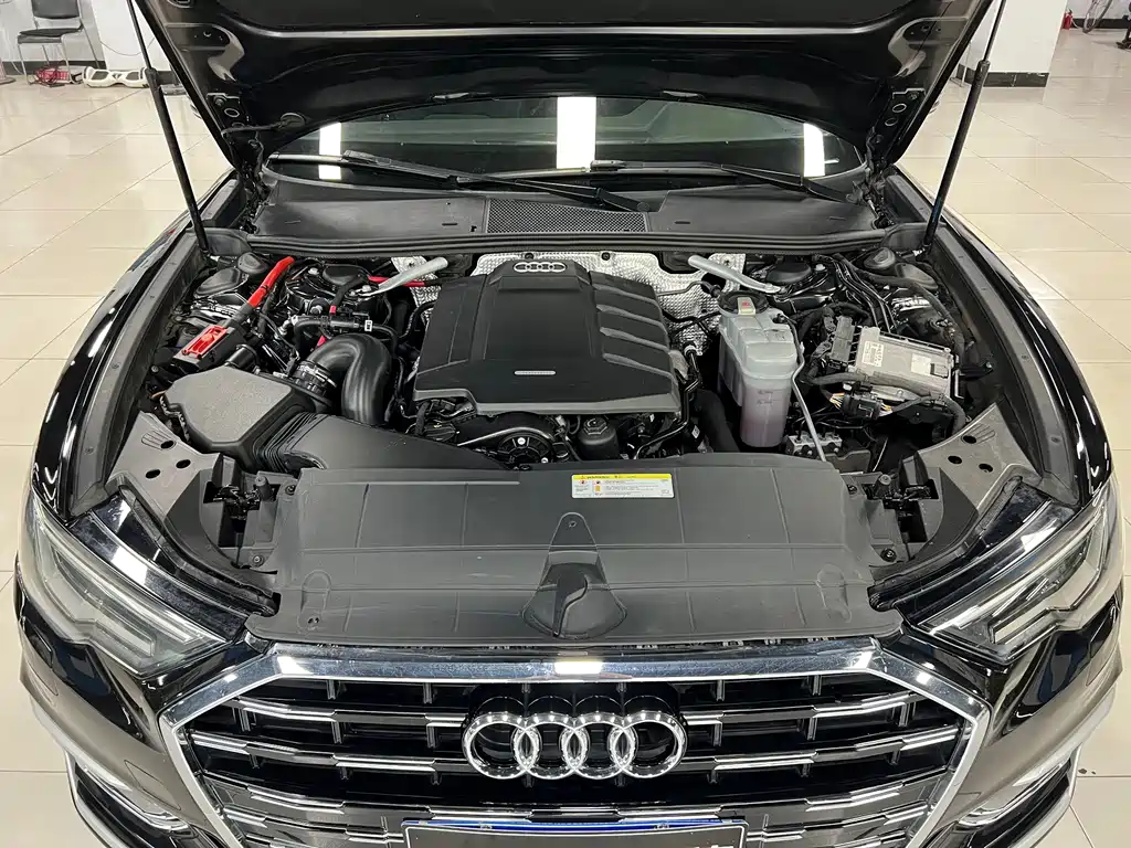 Audi A6L — фото 20