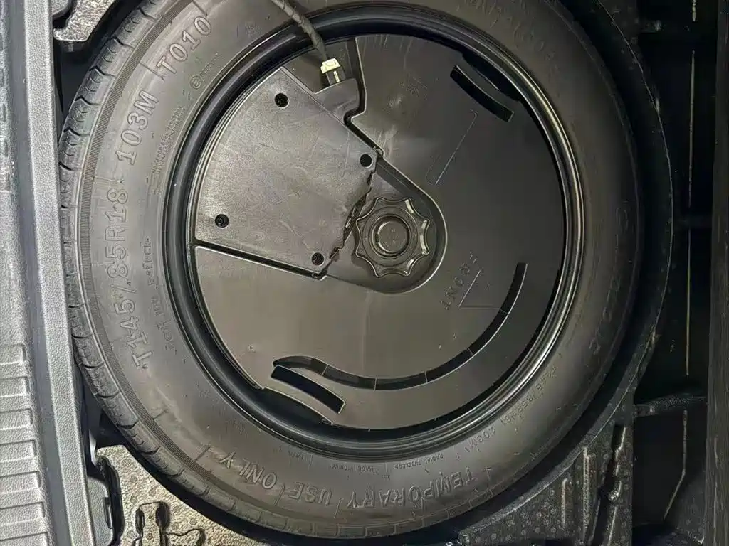Audi Q3 — фото 13