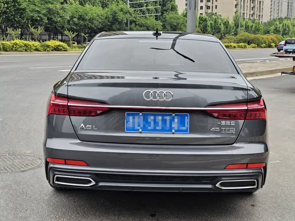 Audi A6L — фото 6