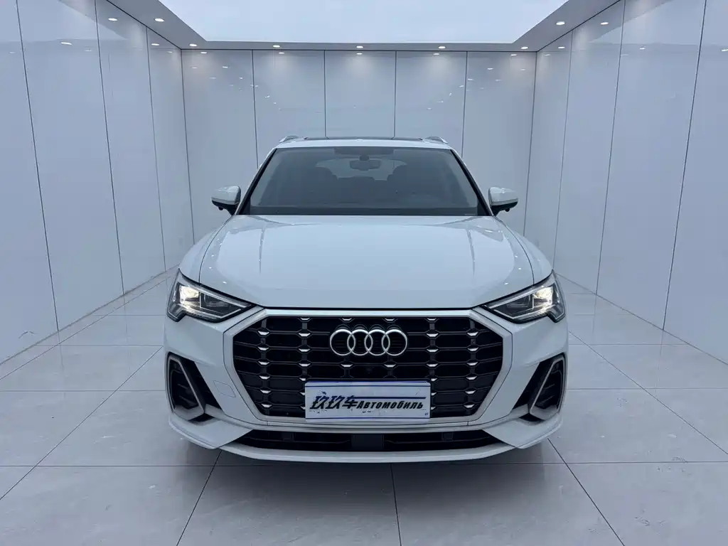 Audi Q3 — фото 2