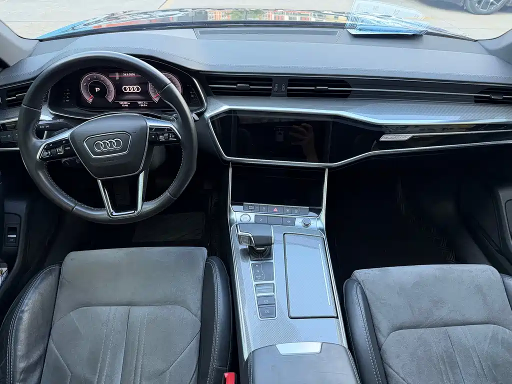 Audi A6L — фото 9