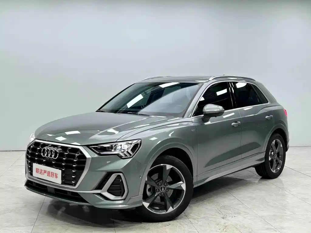 Audi Q3 — фото 2
