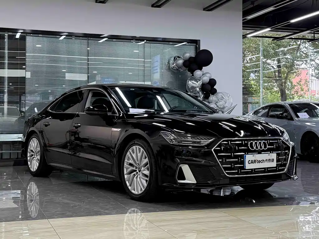 Audi A7L — фото 3