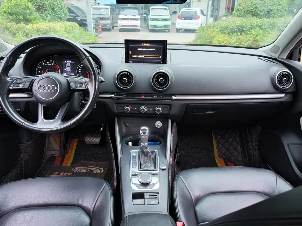 Audi A3 — фото 14