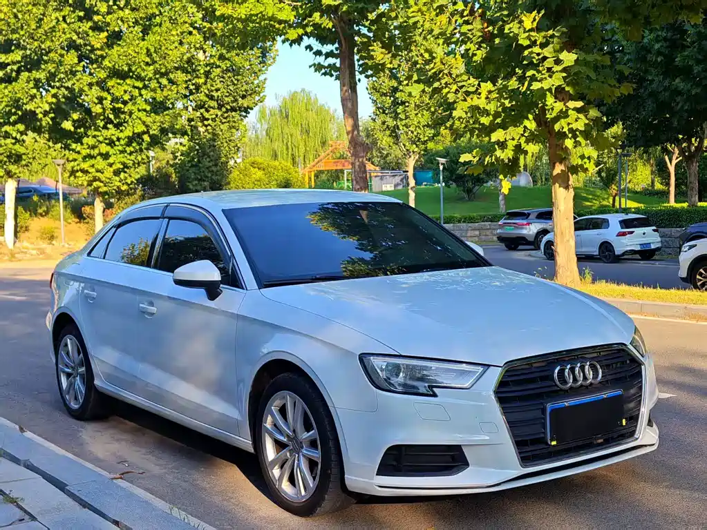 Audi A3 — фото 3