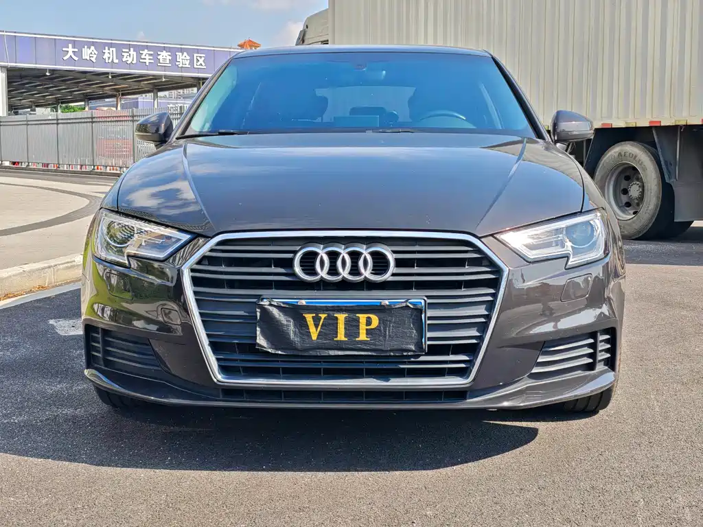 Audi A3 — фото 2
