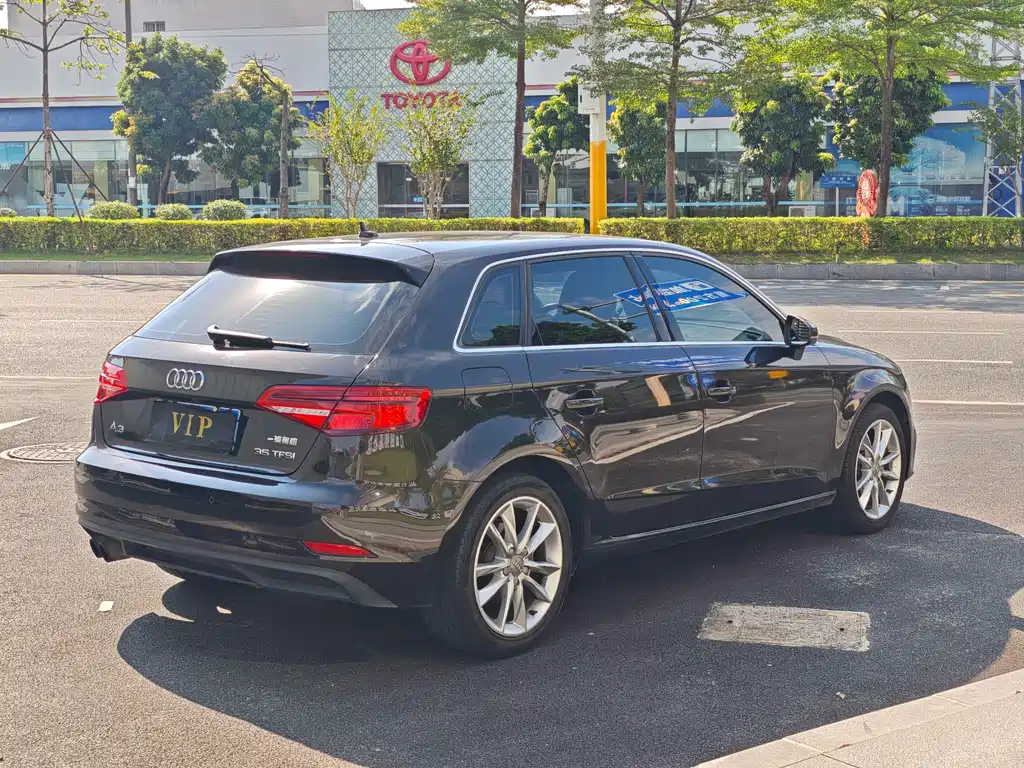 Audi A3 — фото 11