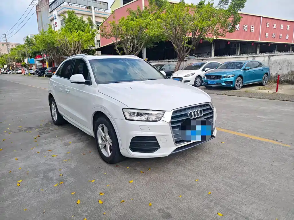 Audi Q3 — фото 3