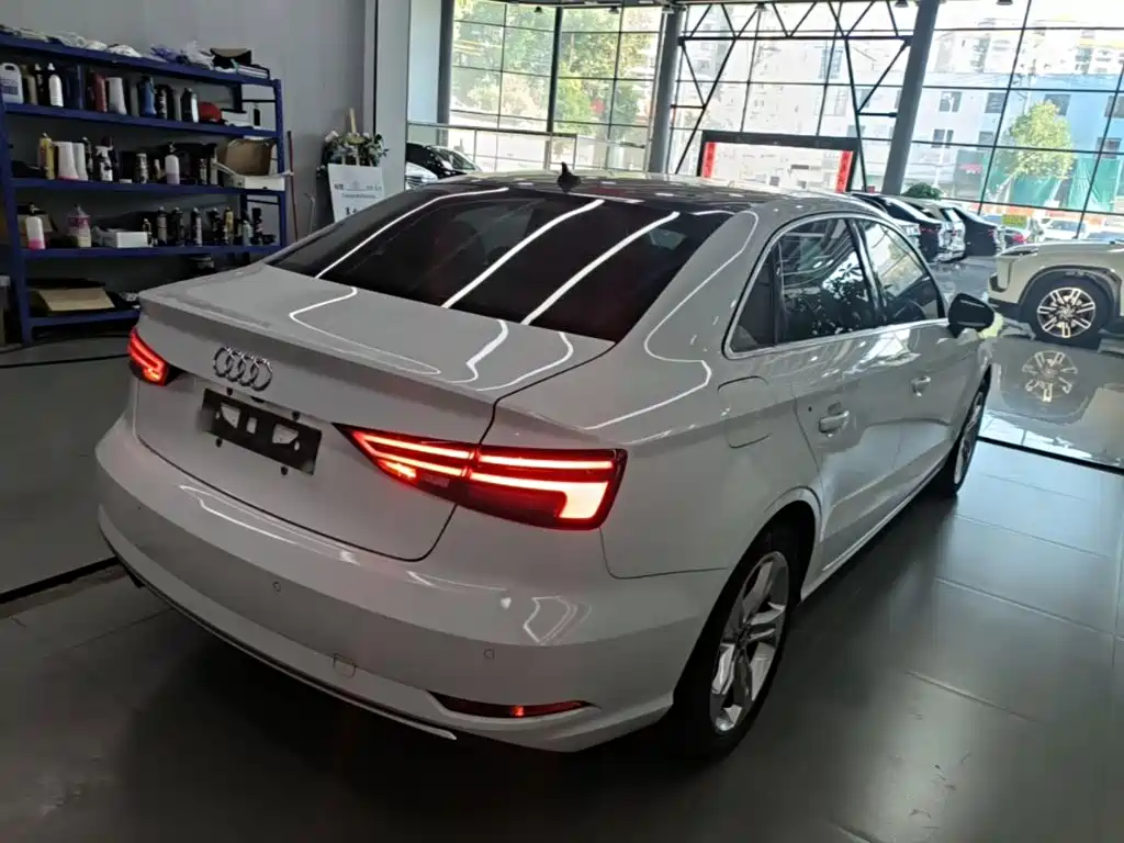 Audi A3 — фото 7