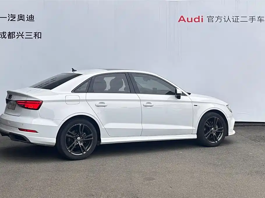 Audi A3 — фото 4