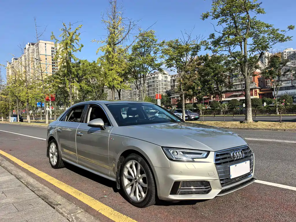 Audi A4L — фото 3