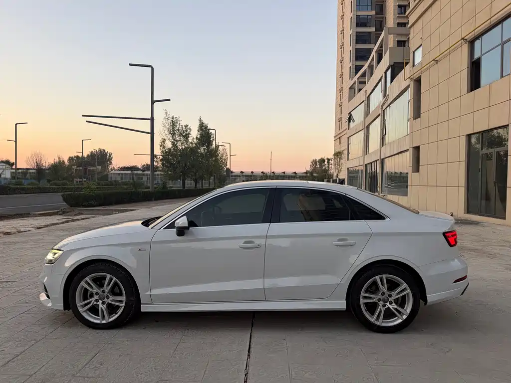 Audi A3 — фото 4