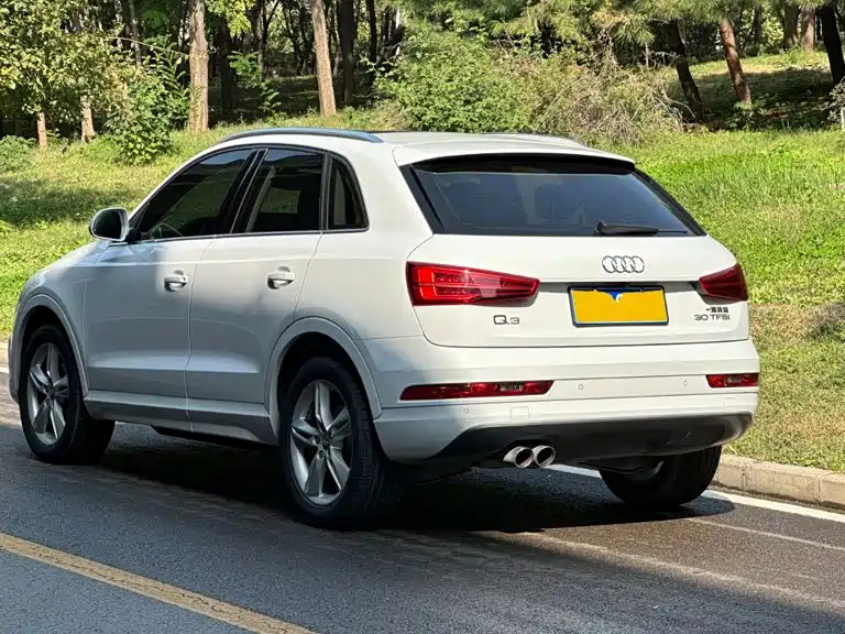 Audi Q3 — фото 3