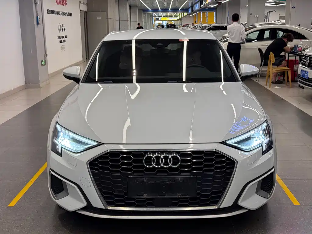 Audi A3 — фото 2