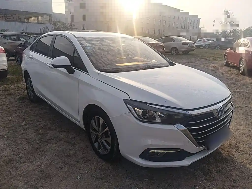 BAIC Senova D50 — фото 4