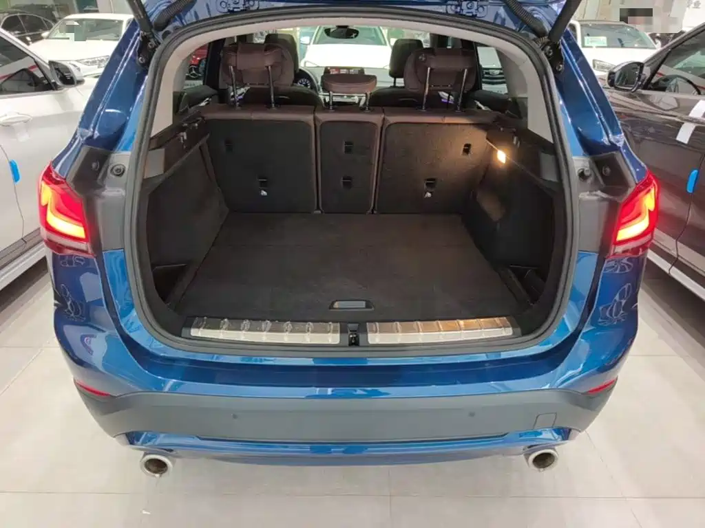 BMW X1 — фото 19