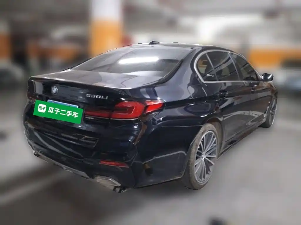 BMW 5 Series — фото 4