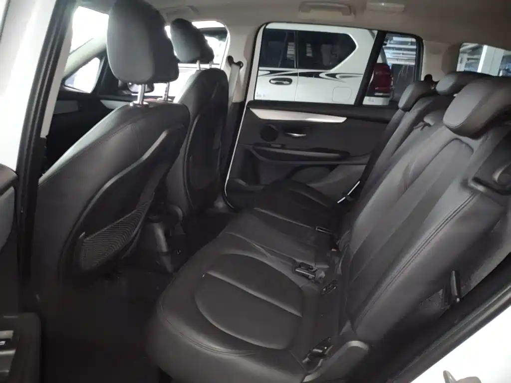 BMW 2 Series Gran Tourer — фото 17
