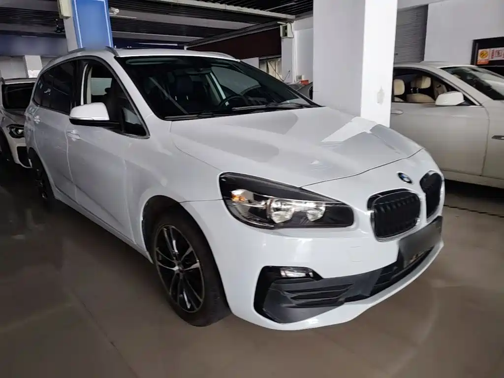 BMW 2 Series Gran Tourer — фото 4