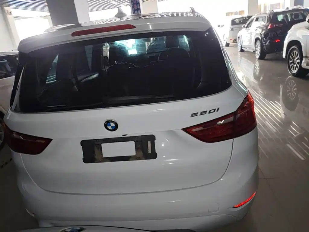 BMW 2 Series Gran Tourer — фото 6