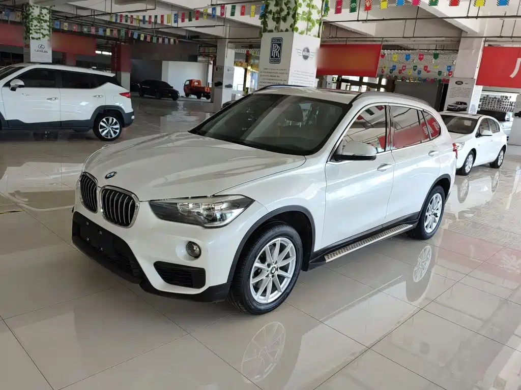 BMW X1 — фото 2