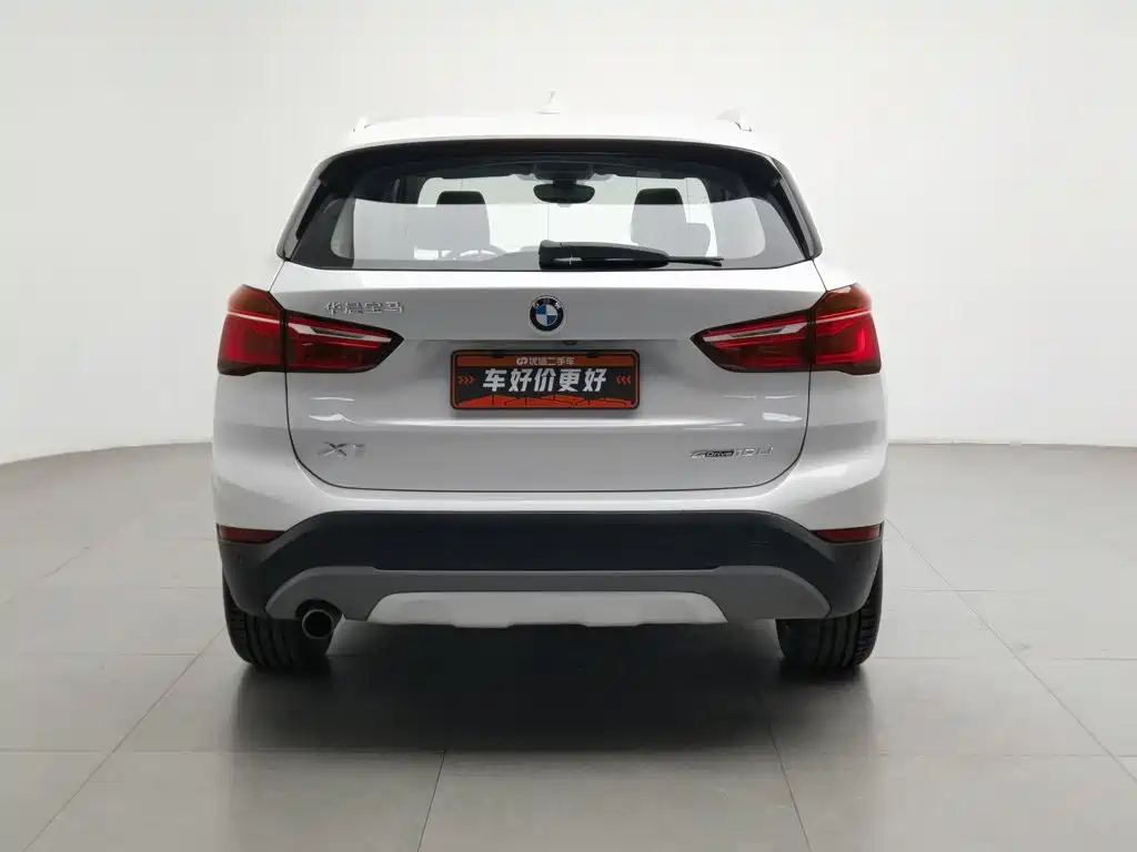 BMW X1 — фото 4