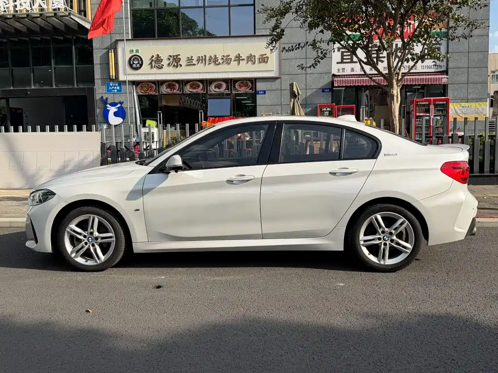 BMW 1 Series — фото 3