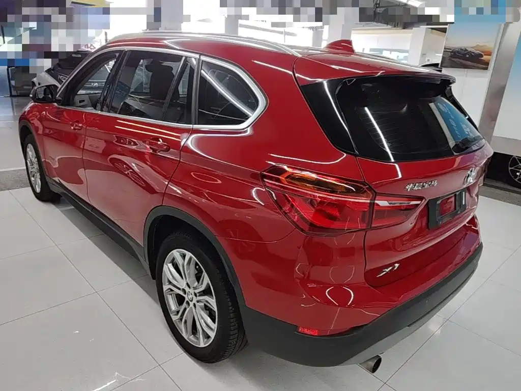 BMW X1 — фото 23
