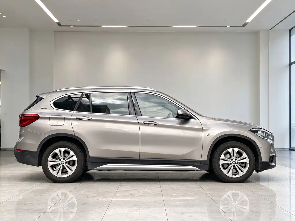 BMW X1 New Energy — фото 7