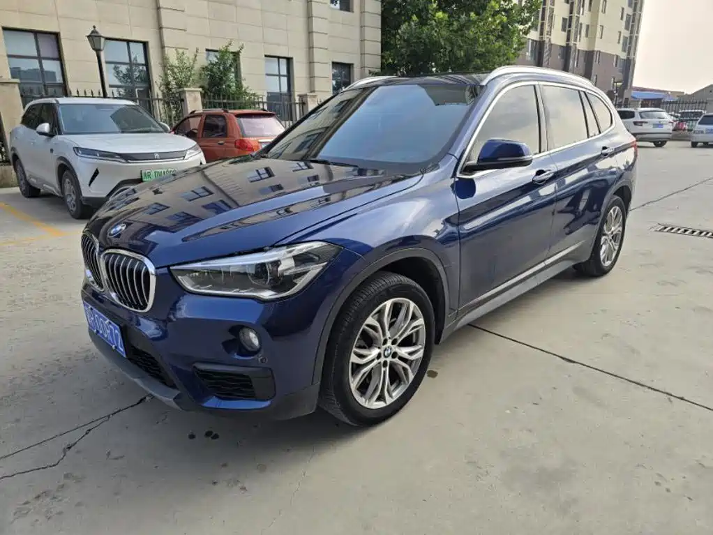 BMW X1 — фото 2