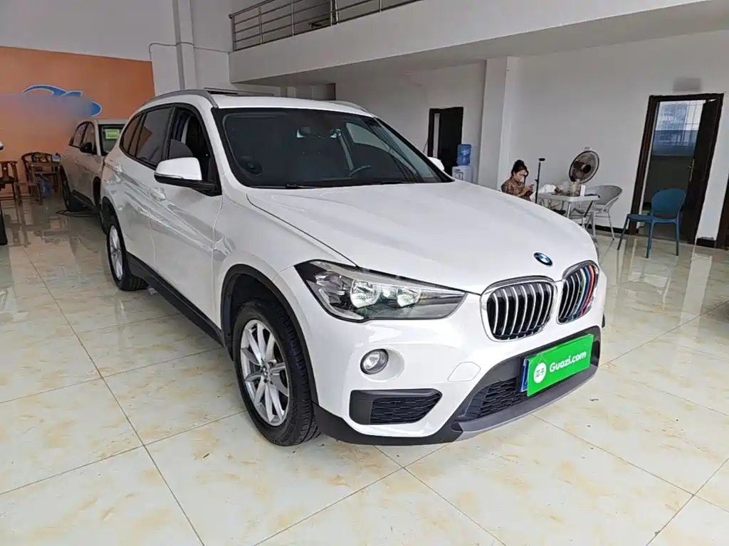 BMW X1 — фото 4