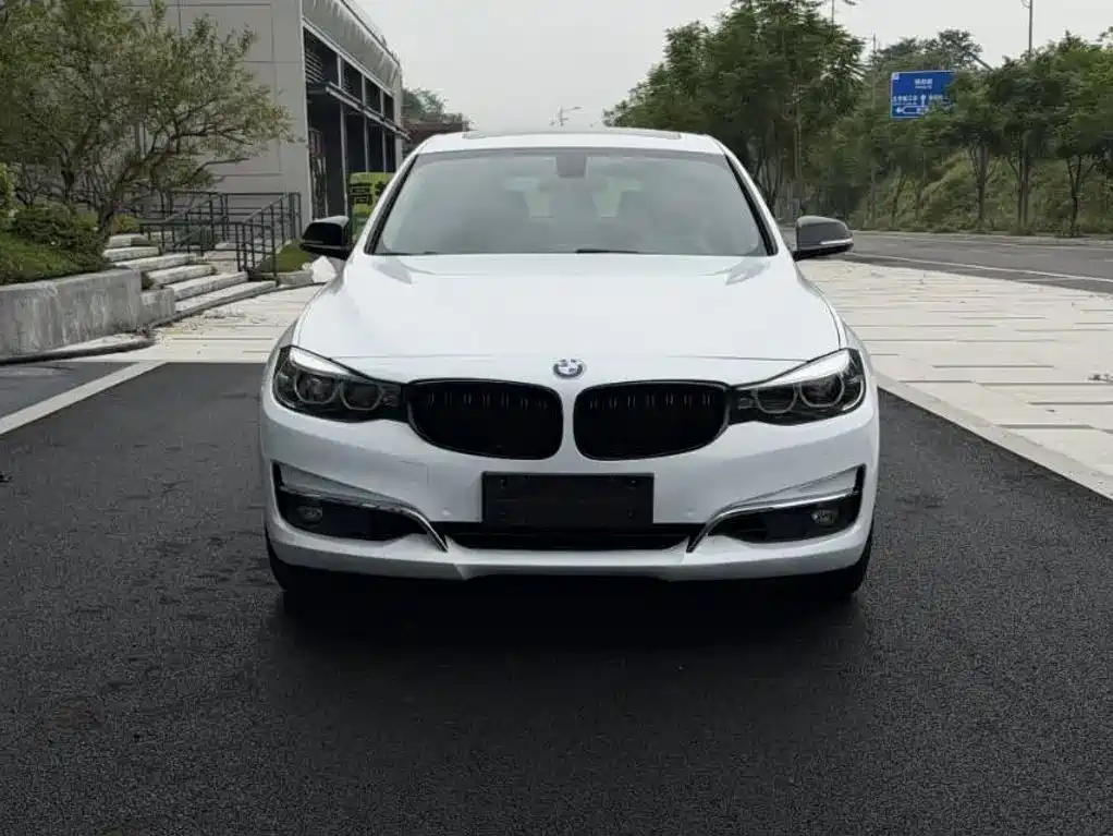 BMW 3 Series GT — фото 2