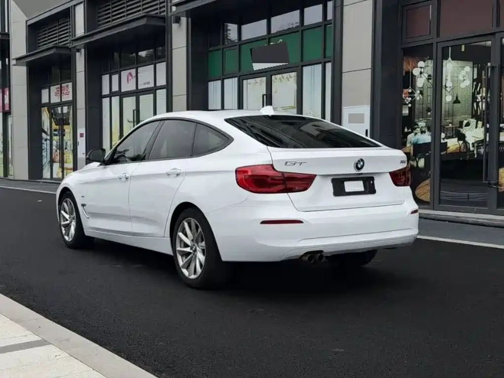 BMW 3 Series GT — фото 5