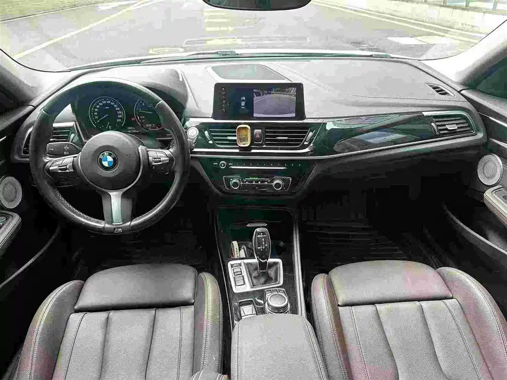 BMW 1 Series — фото 7