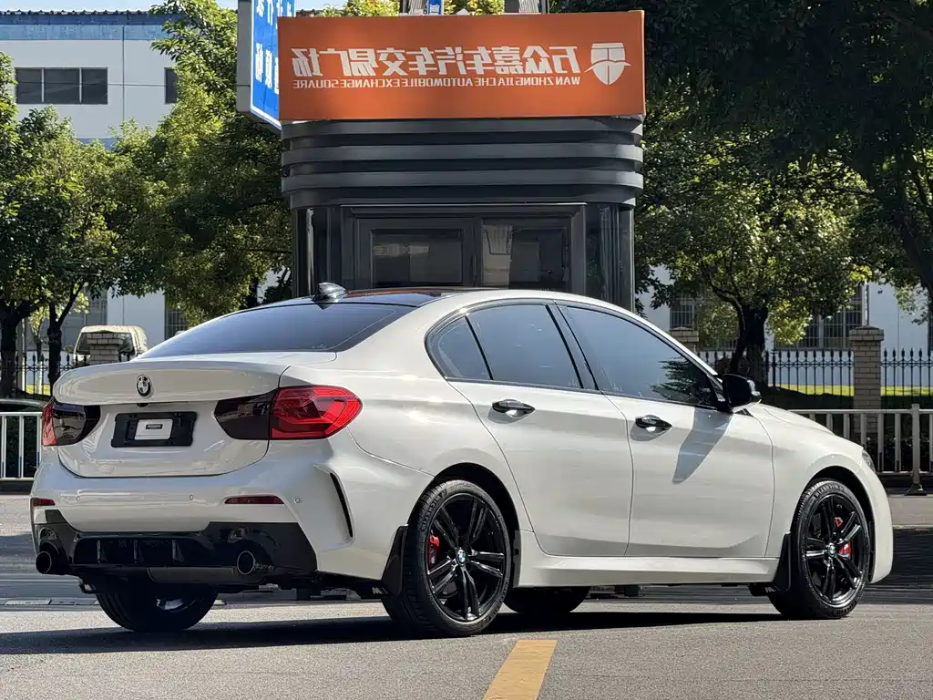 BMW 1 Series — фото 10