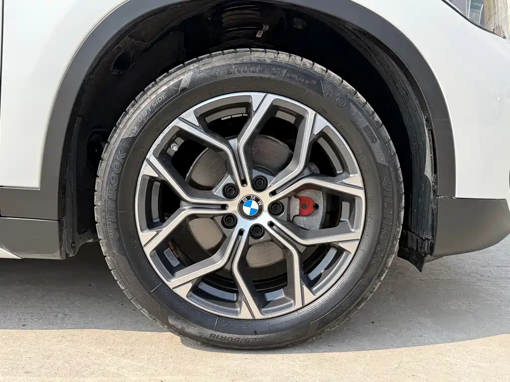 BMW X1 — фото 19