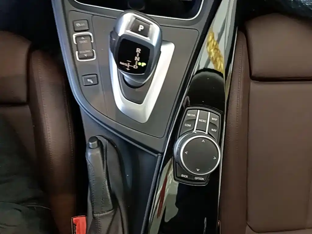 BMW 3 Series — фото 14