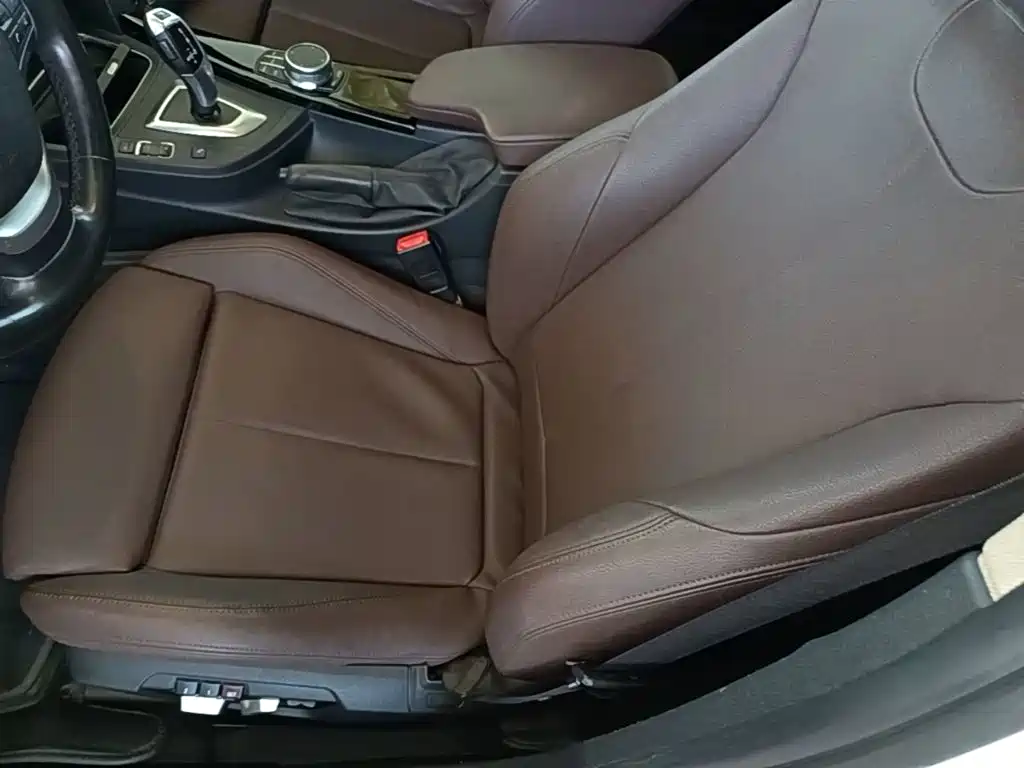 BMW 3 Series — фото 15