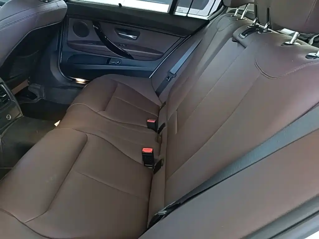 BMW 3 Series — фото 17
