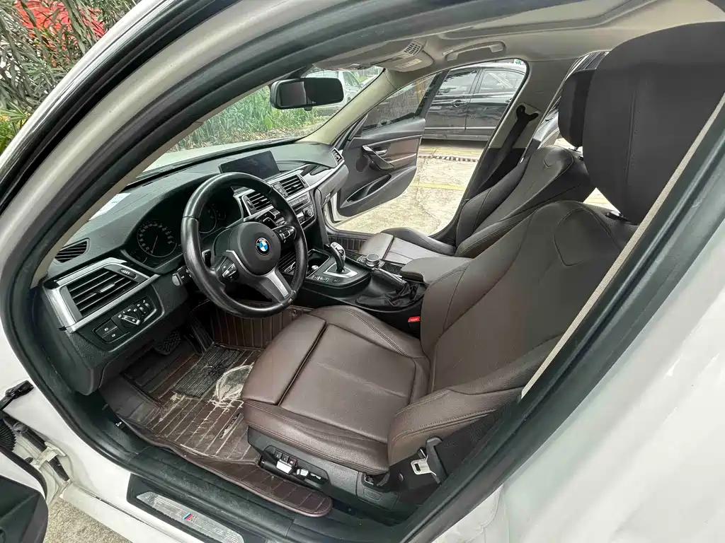 BMW 3 Series — фото 14