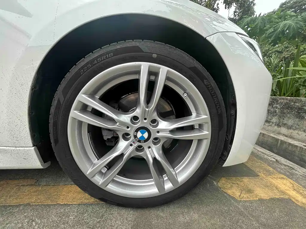 BMW 3 Series — фото 10