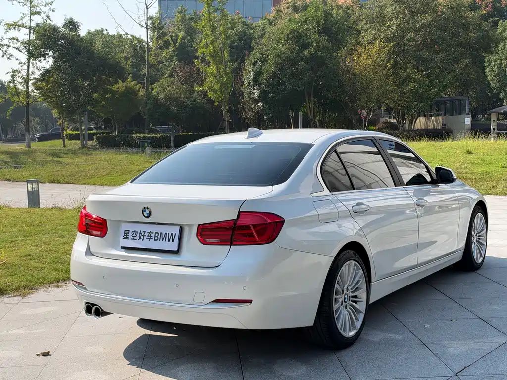 BMW 3 Series — фото 20