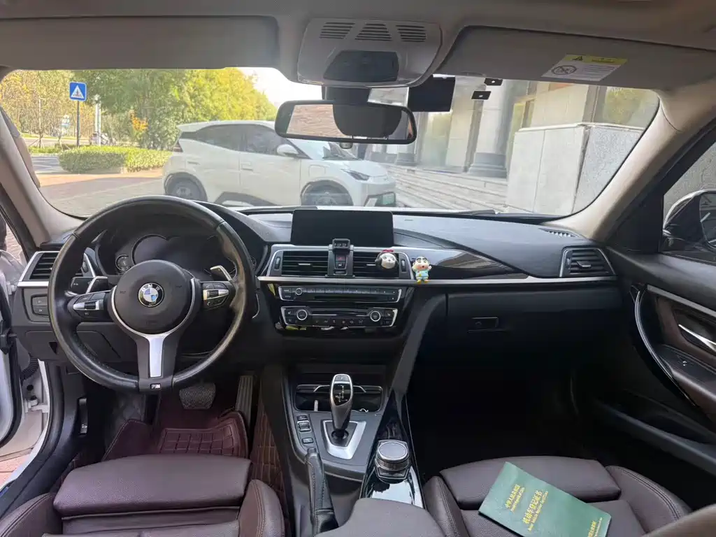 BMW 3 Series — фото 7