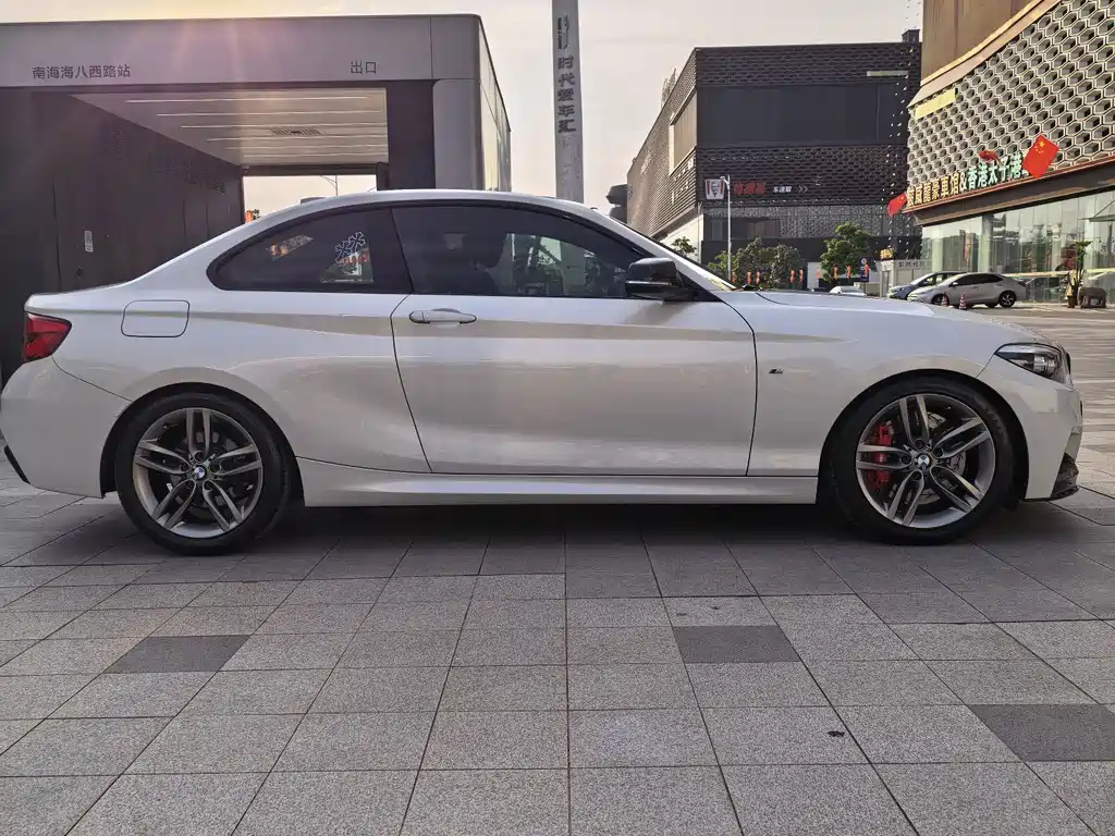 BMW 2 Series (Import) — фото 11