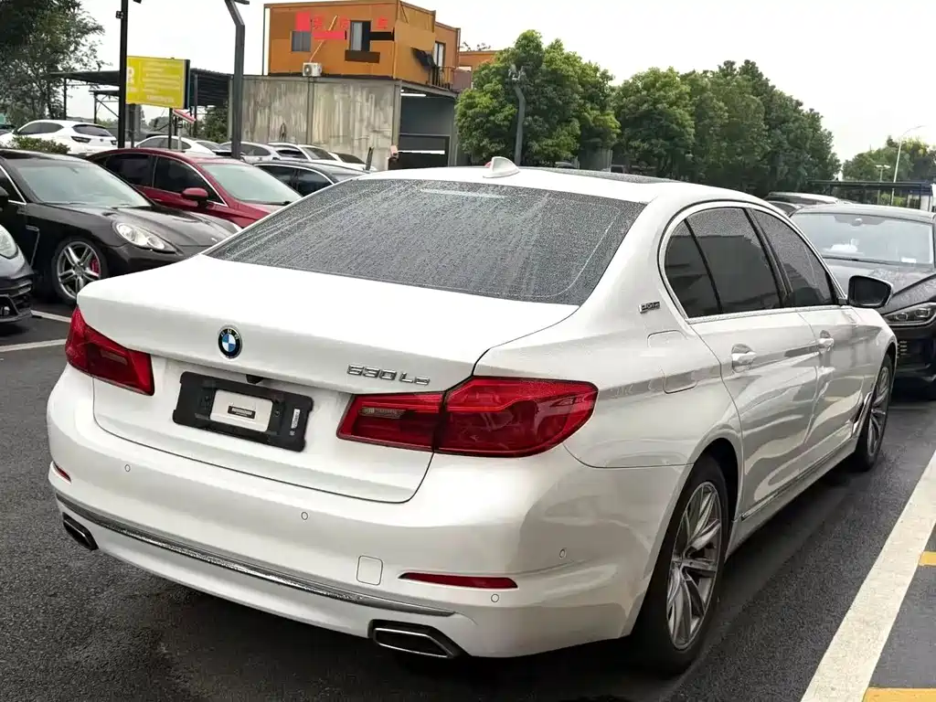 BMW 5 Series New Energy — фото 8