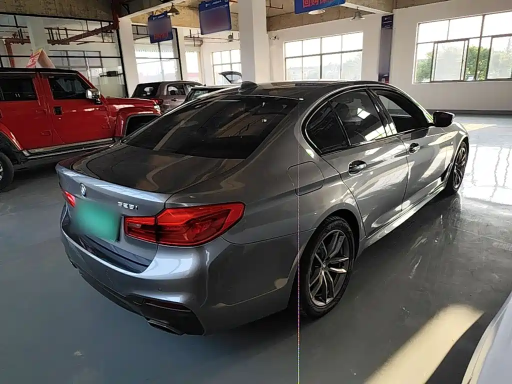BMW 5 Series (Import) — фото 7